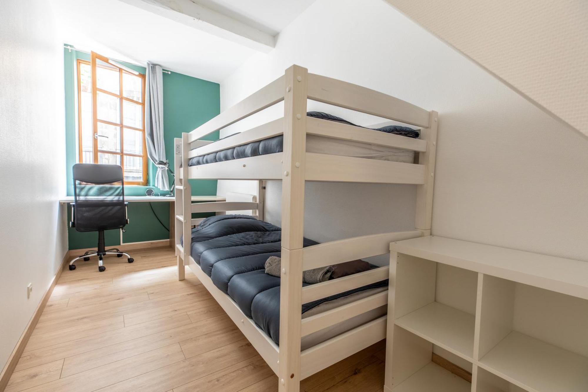 Le Petit Pirou # Cosy # Halte Auvergne 梯也尔 外观 照片