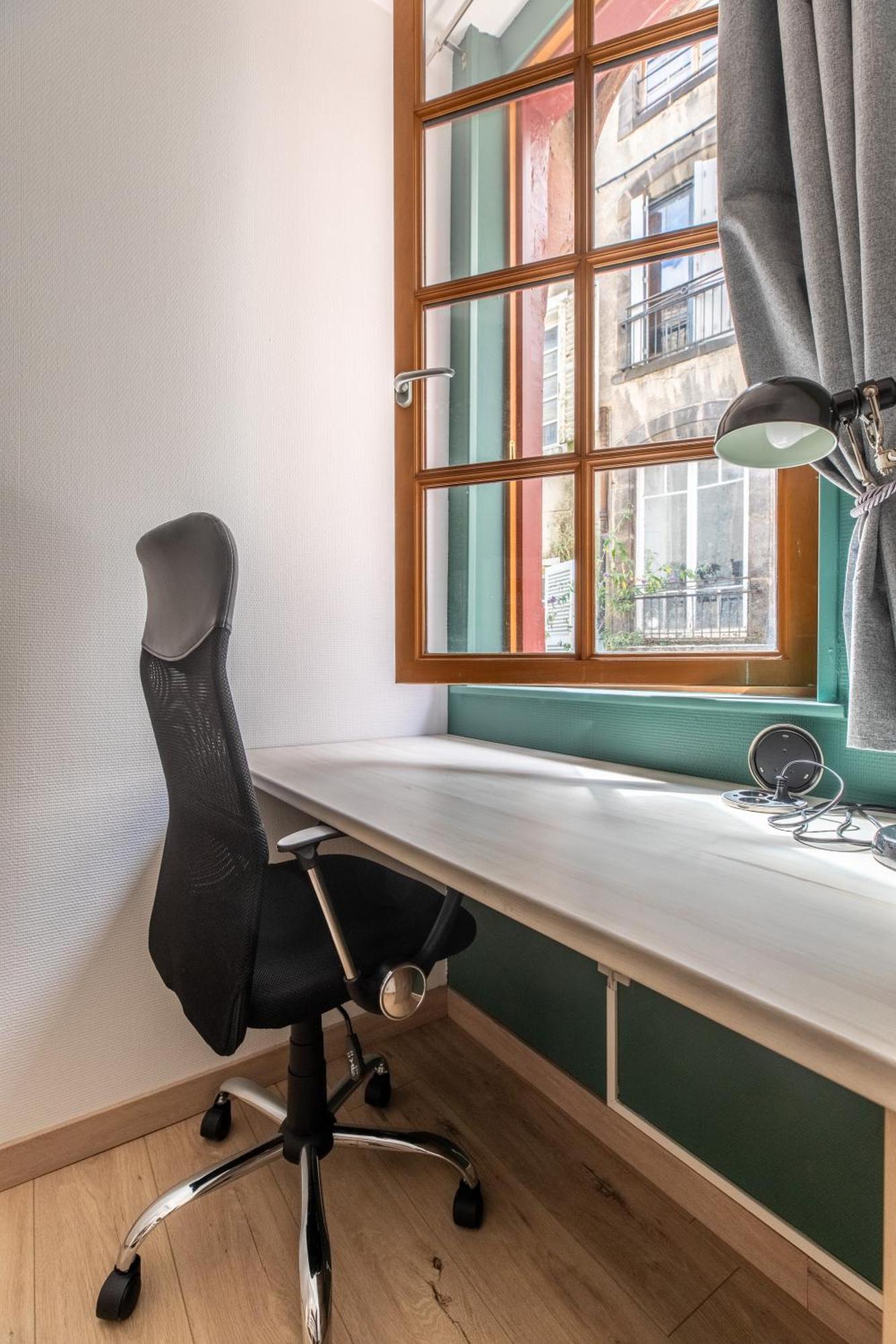 Le Petit Pirou # Cosy # Halte Auvergne 梯也尔 外观 照片